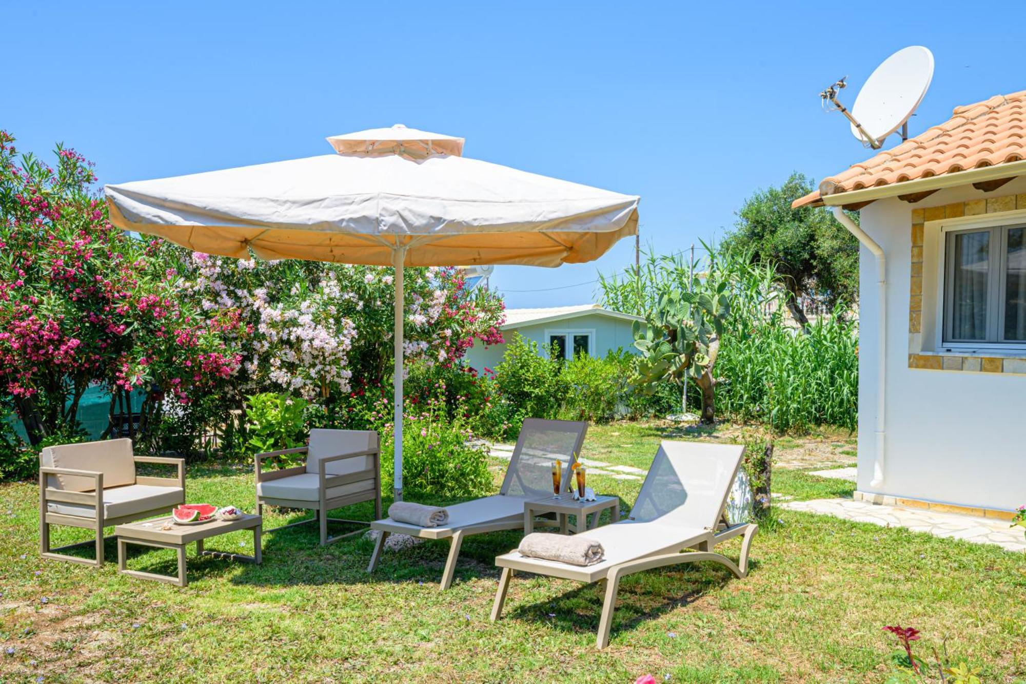 Elena'S Seaside Apartments & Studios Agios Gordios  Exterior photo