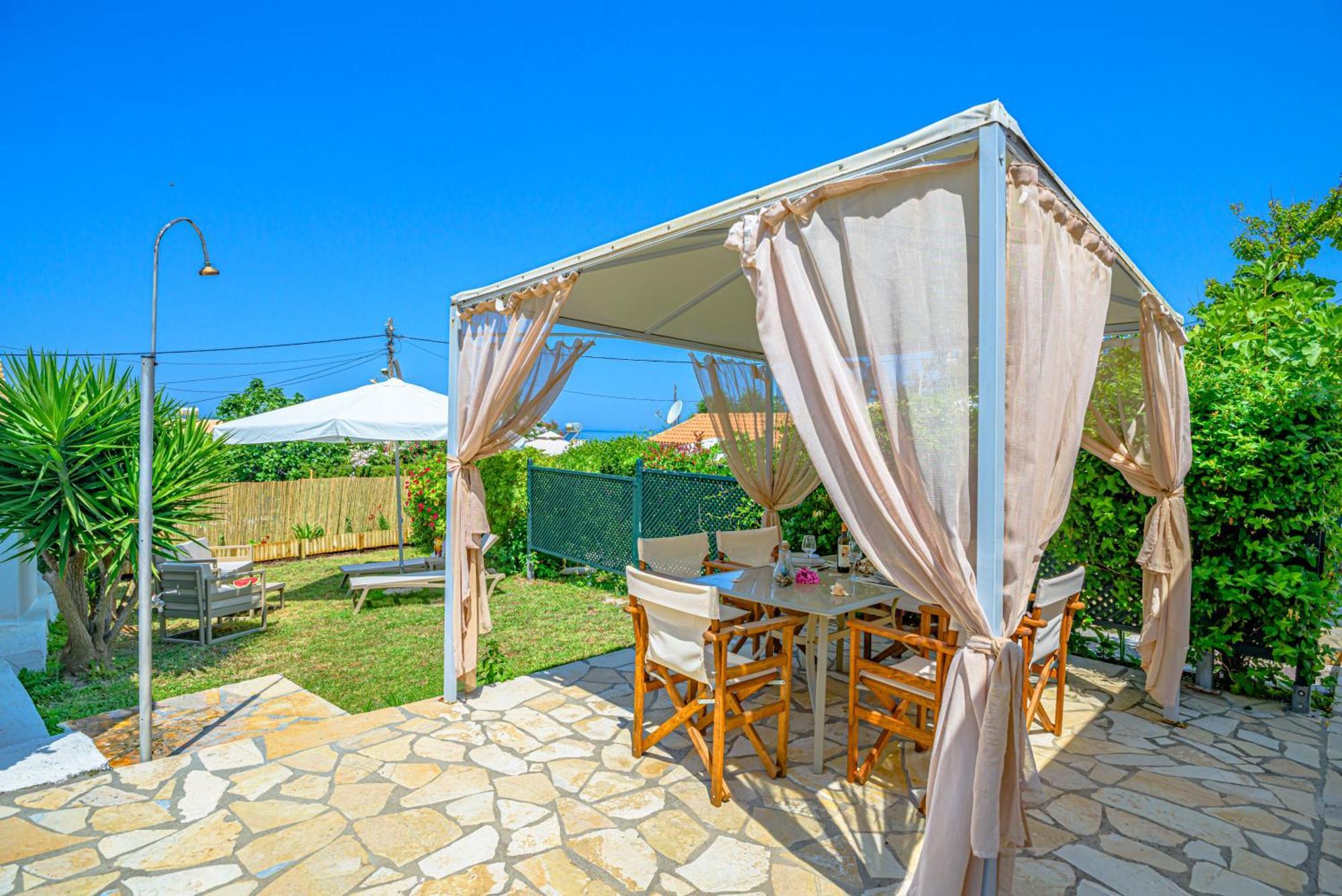 Elena'S Seaside Apartments & Studios Agios Gordios  Exterior photo